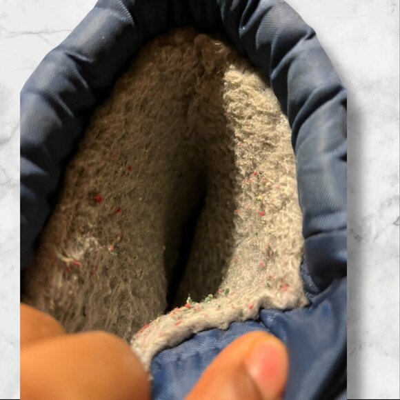 Girls Size 1 Blue Snow Boots With Quilted Upper & Insulated Lining Pull On - Picture 10 of 11